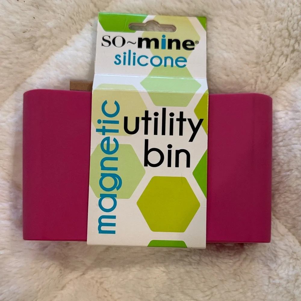 So~mine Silicone Magnetic Utility Bin and Magnetic Mirror in Pink
